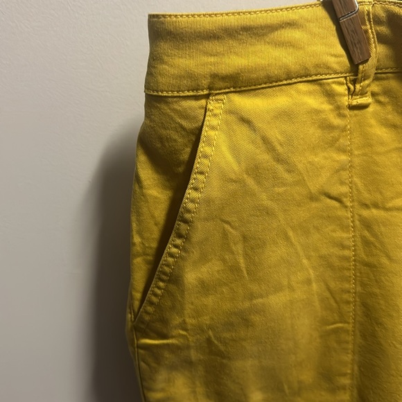 Cabi Utility Trousers in yellow/gold size 14 - Picture 3 of 4